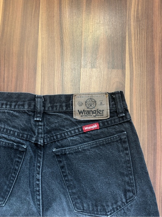 Wrangler Denim - Wrangler Women's Black Boyfriend Jeans